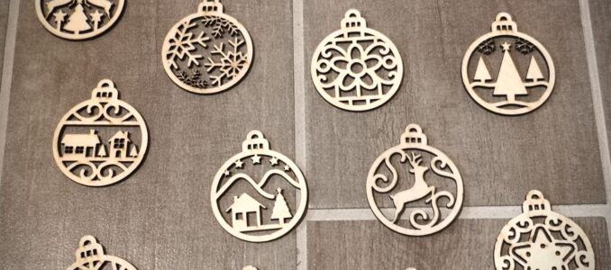 Christbaumkugel, mal gelasert